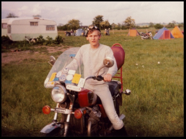 640x477 pixels (116K)